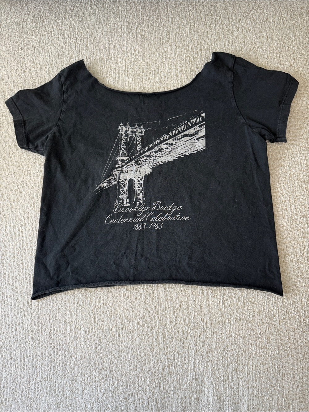 Brandy Melville Black Short Sleeve Brooklyn Bridge Graphic Tee